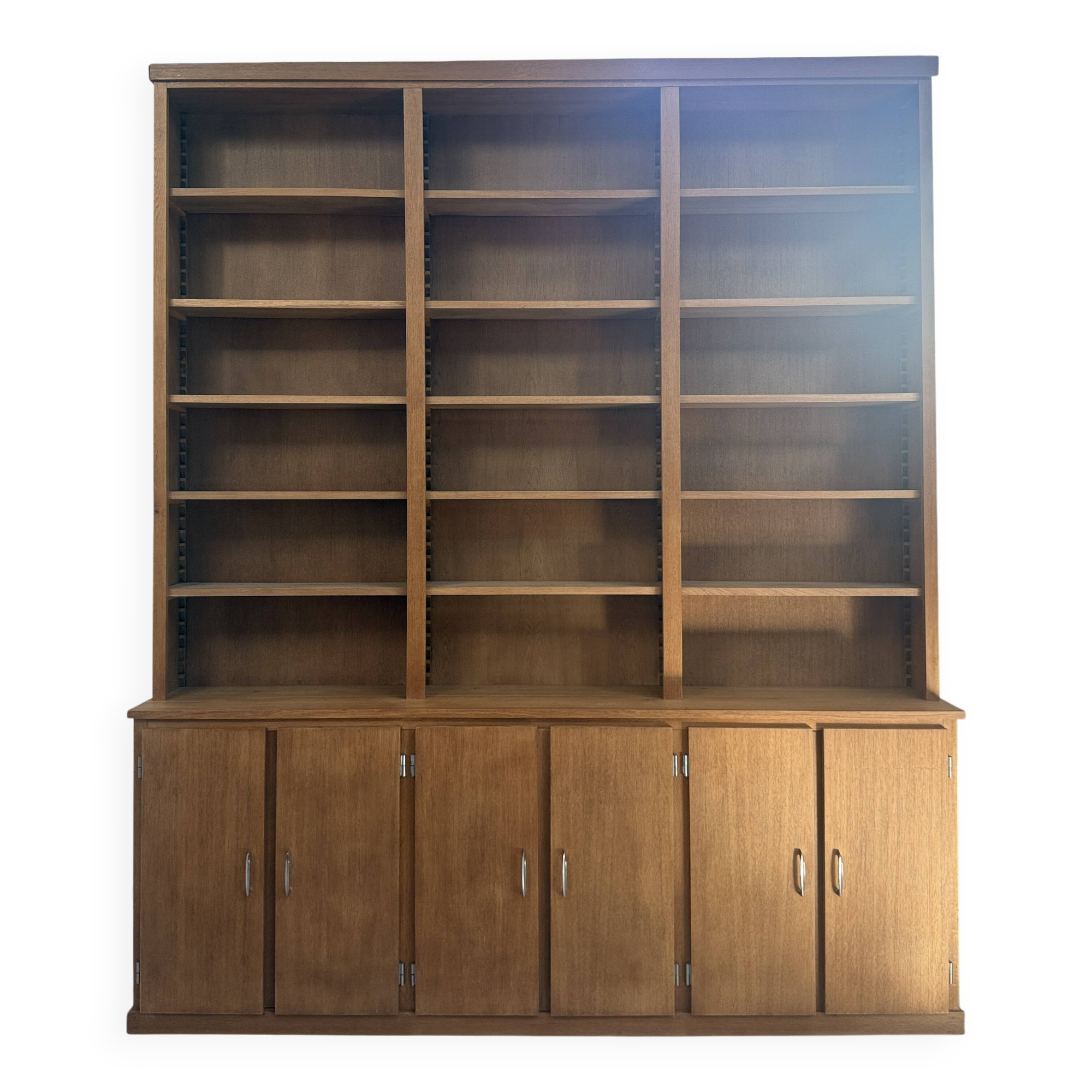 Large mid-century oak library (renovated)