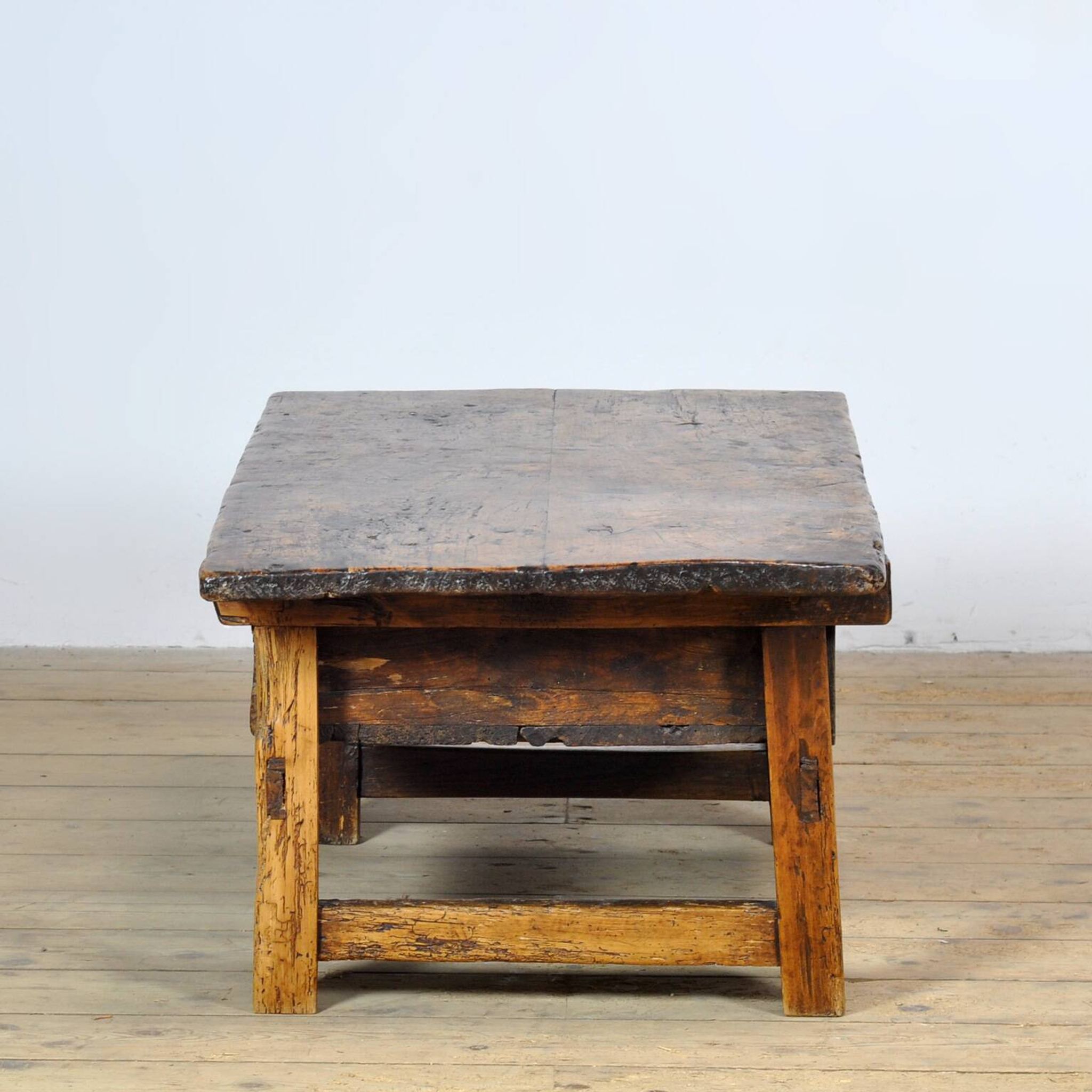 Spanish chestnut table, 17th/18th century
