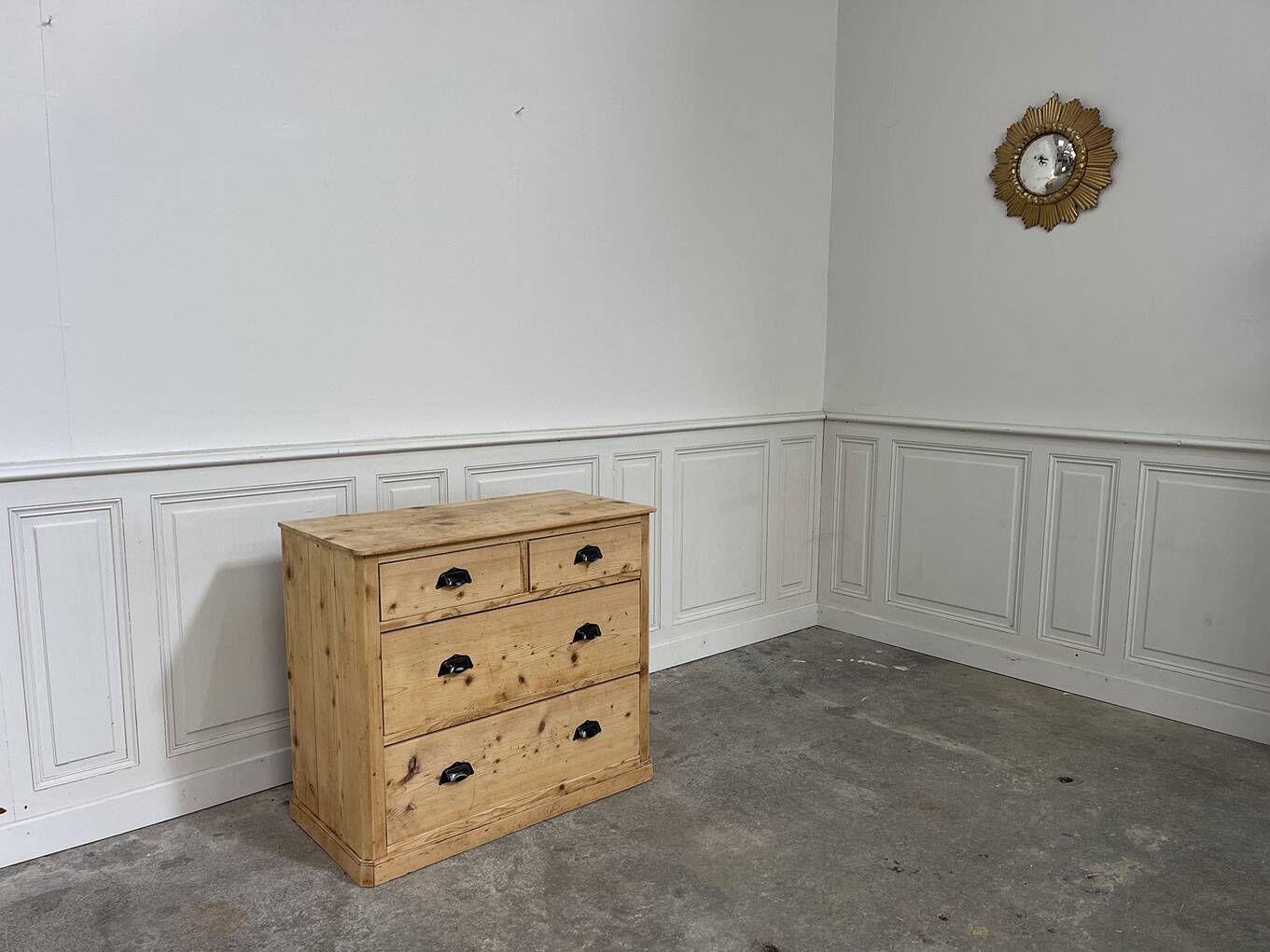 Small chest of drawers pine craft furniture from 1940