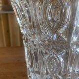 Grand vase vintage en verre ciselé