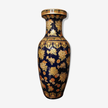 Large vase