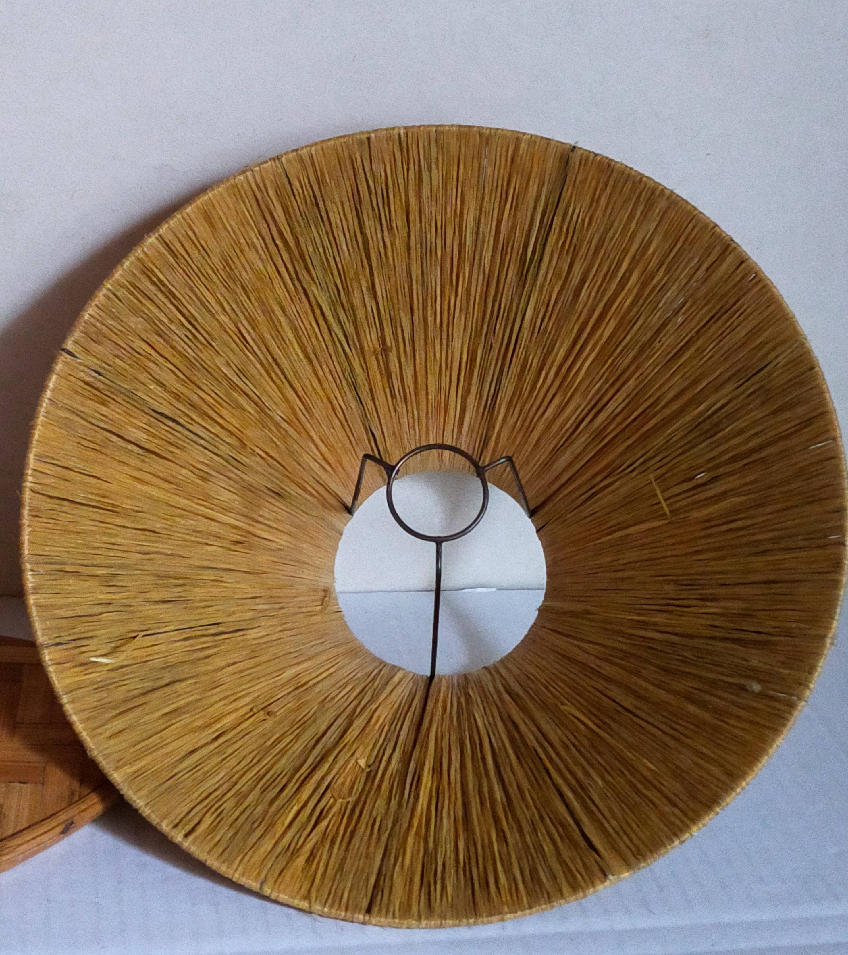 Table lamp in wood and rattan, 50s raffia lampshade