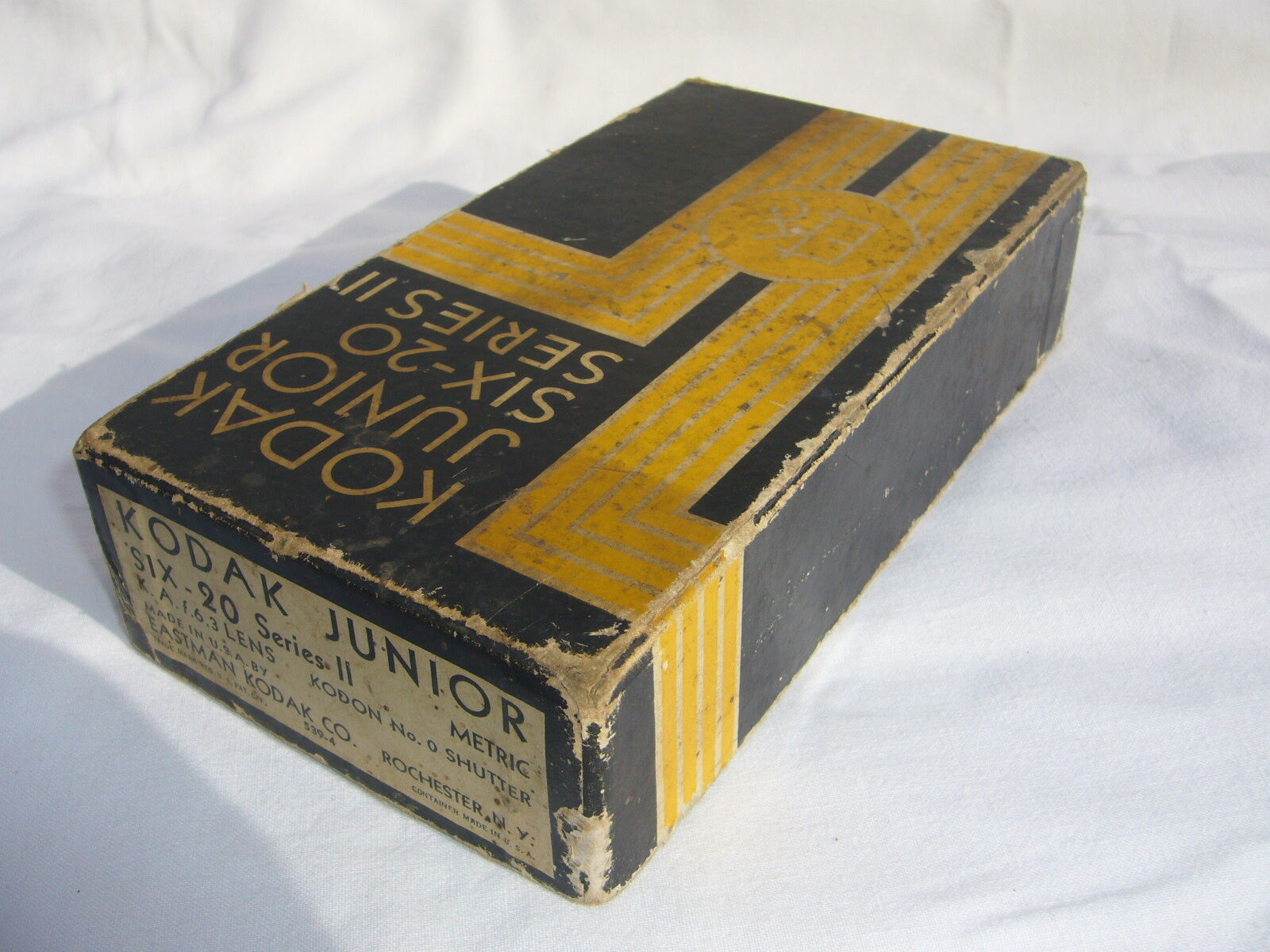 old KODAK junior six-20 series II camera with original box