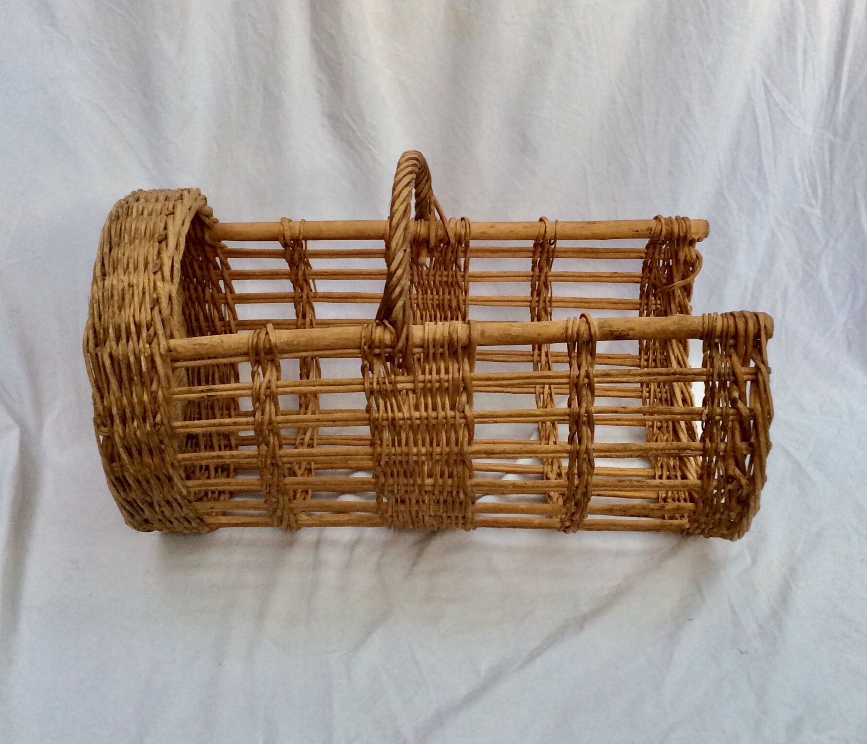 Old baker's basket with size portage handle: height -80cm- diameter -47cm-
