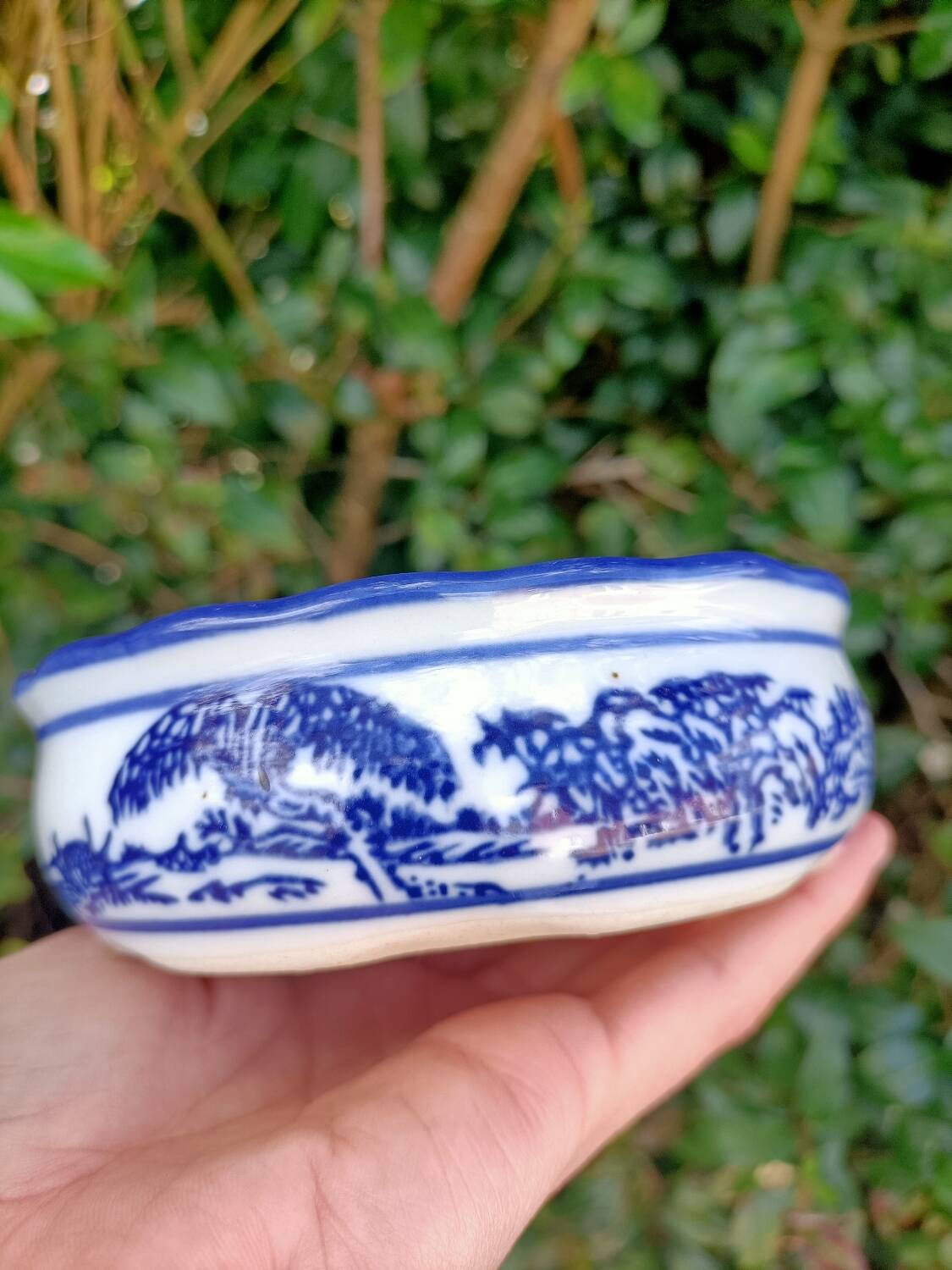 Retro ceramic flower pot/bowl