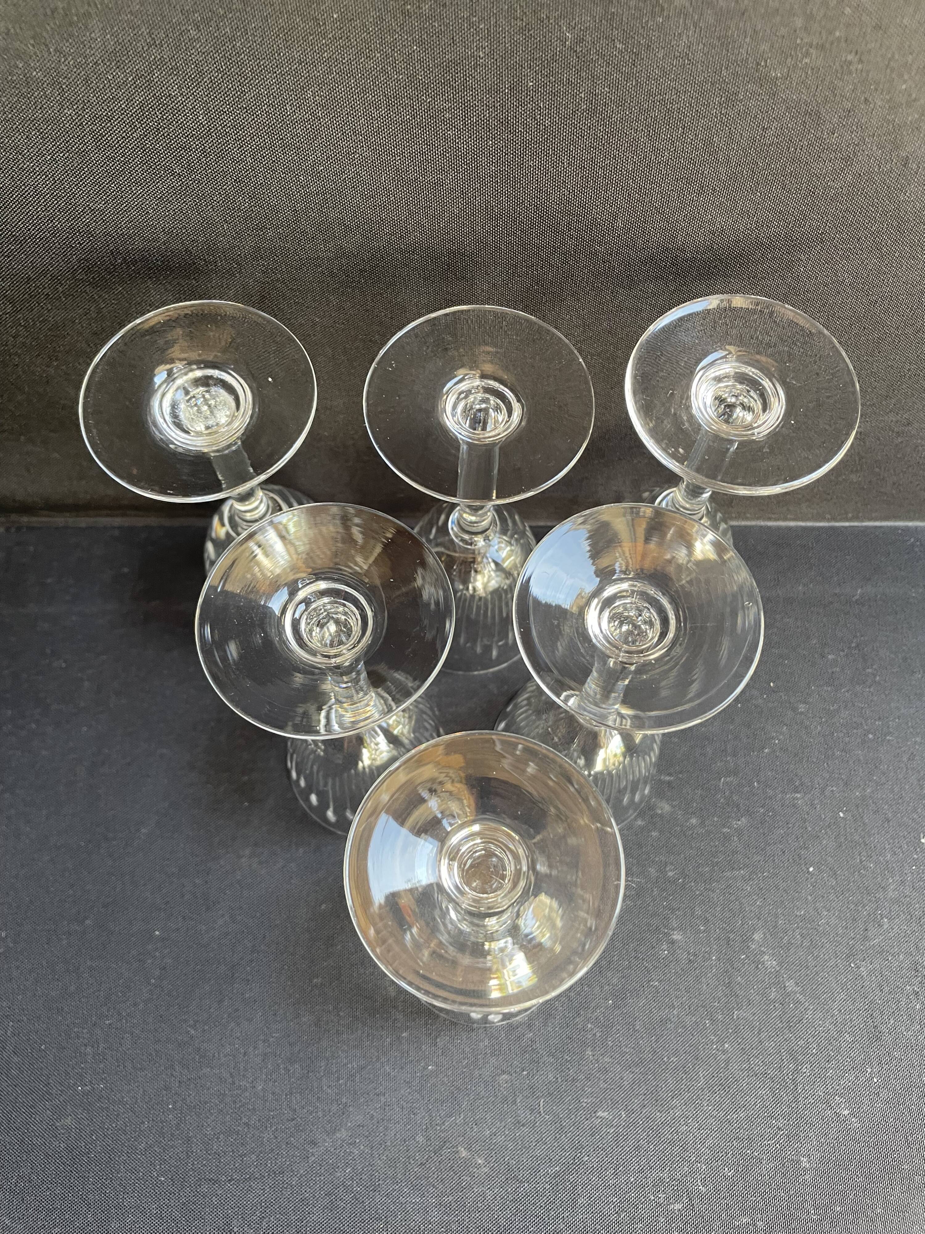 3334 - 6 Baccarat aperitif glasses, Corneille service