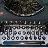 Hermes handheld typewriter