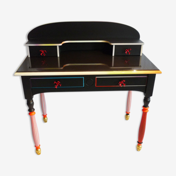 Colorful desk with drawers