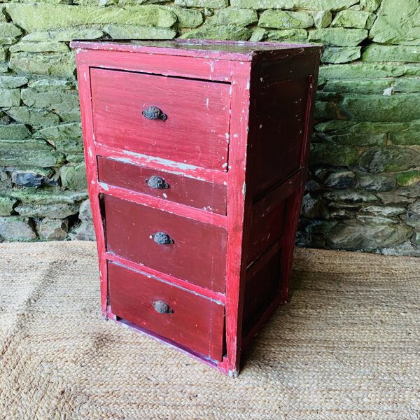 Commode atypique 4 tiroirs