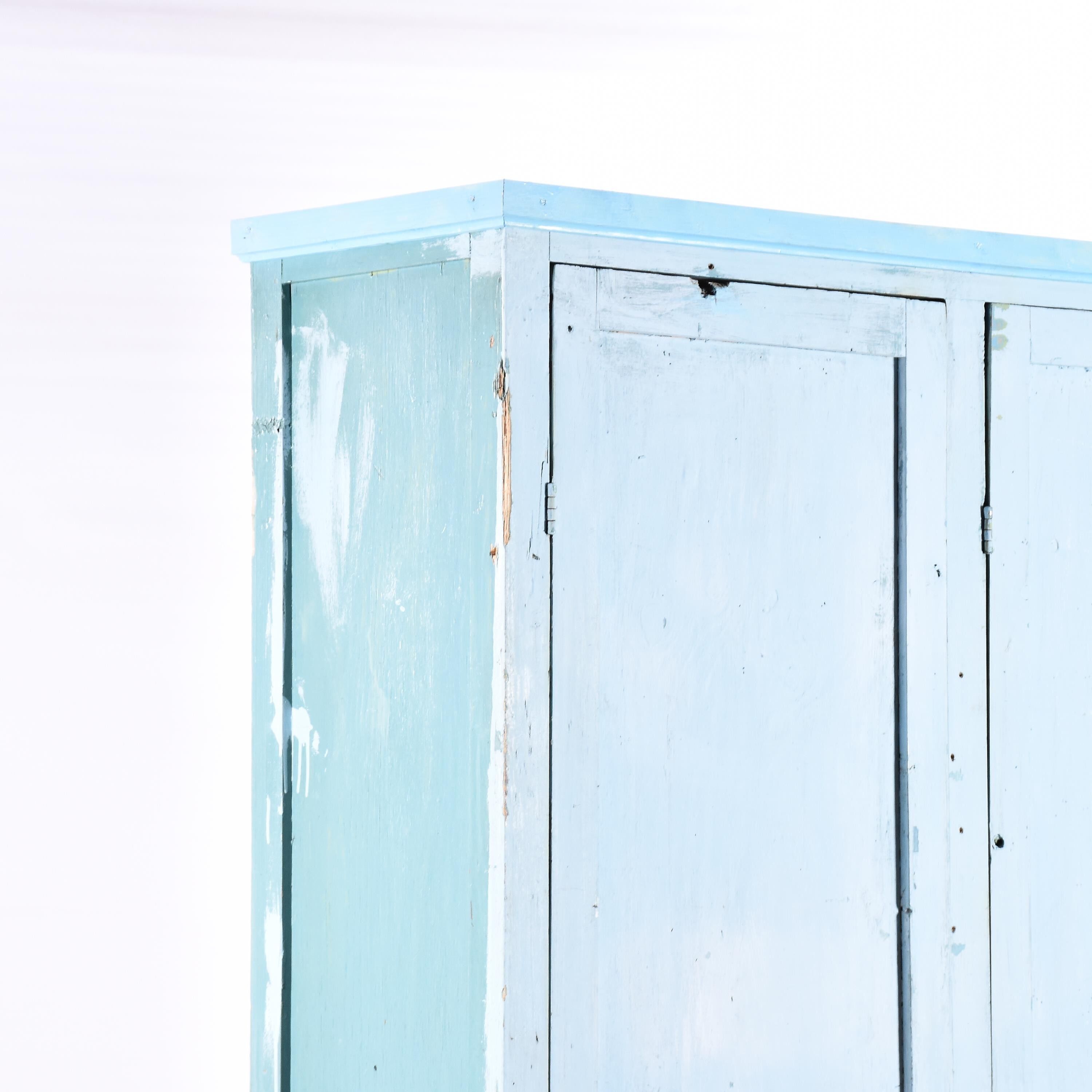 Industrial vintage wooden locker 3 doors