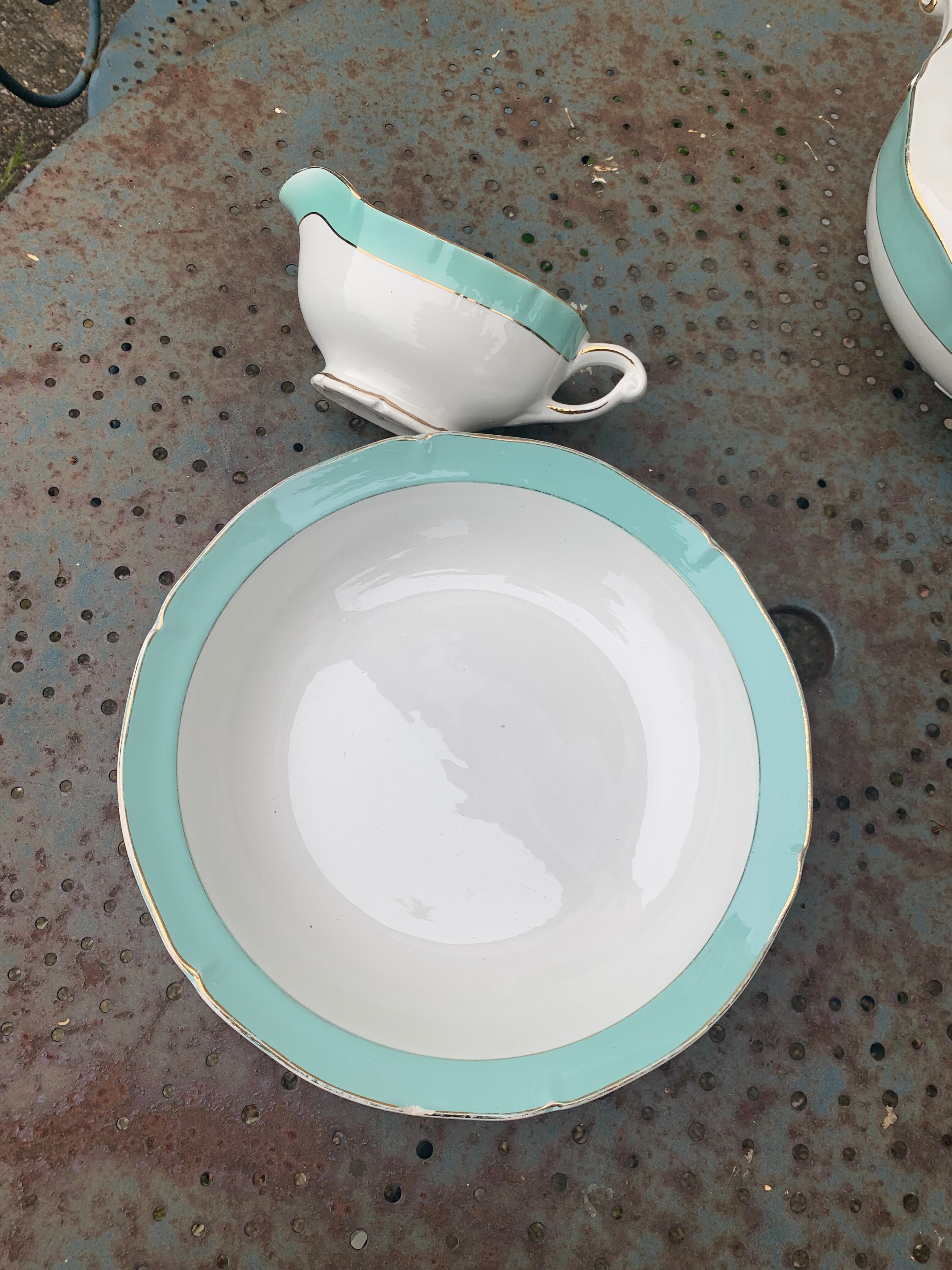 Hollow dish and saucière ceranord frsnce in semi white porcelain and vintage and collector's mint