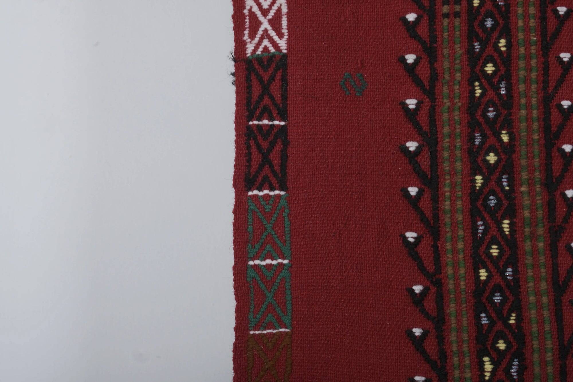 Vintage Turkish kilim, handwoven, 151x235 cm.