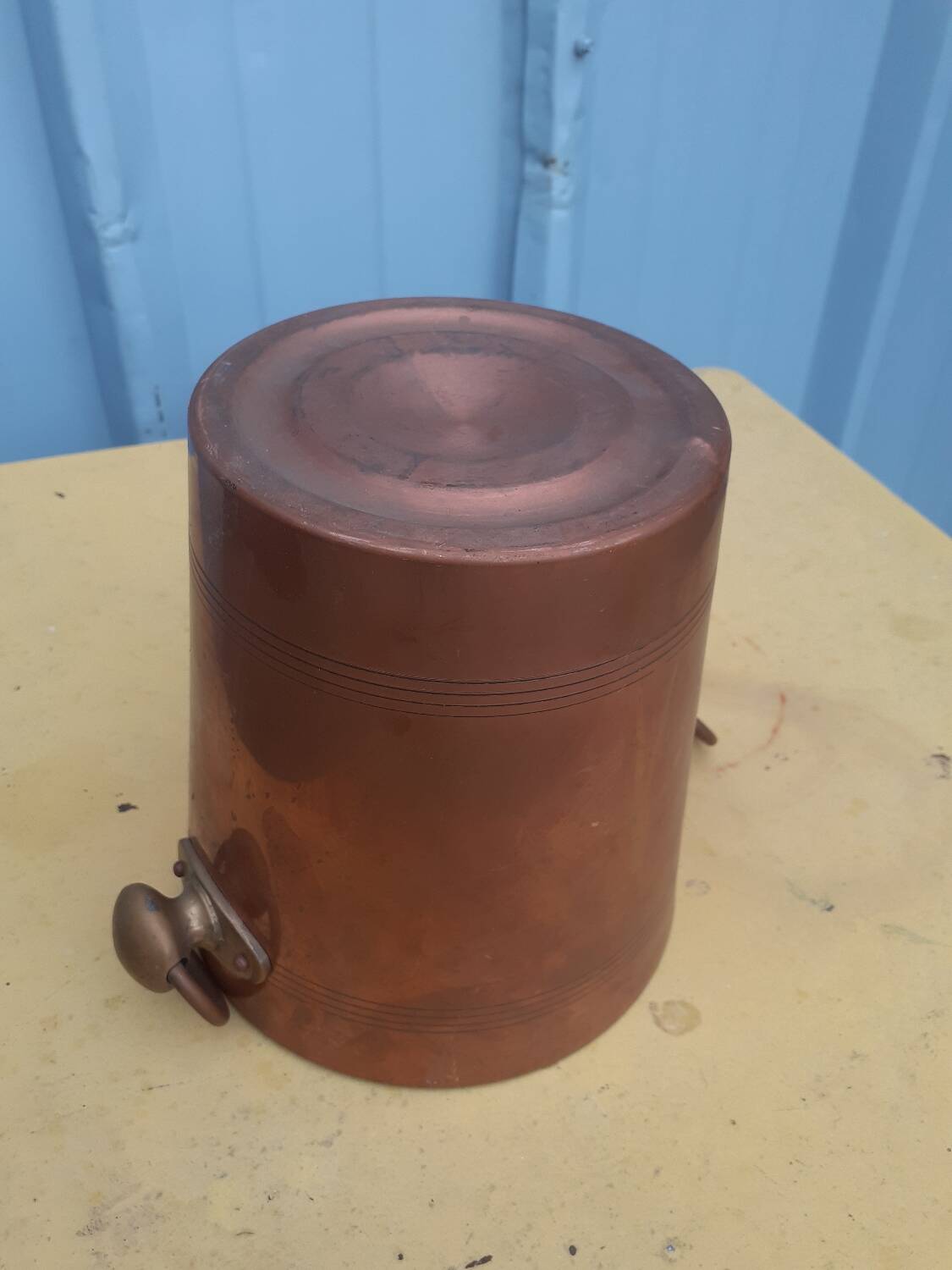 Copper bucket