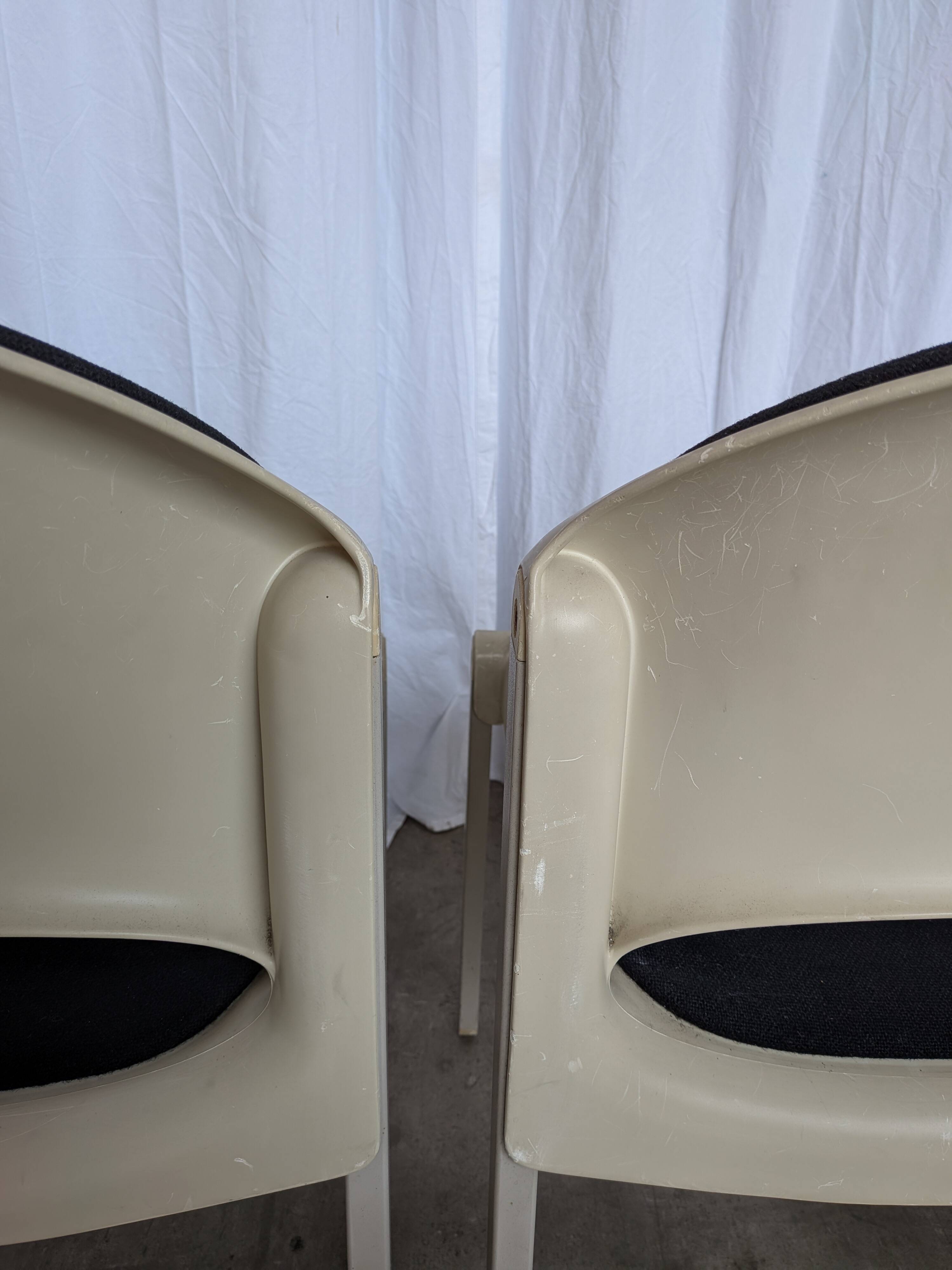 Set of 8 Vintage Aeon Mondial Stackable Chair / Dutch Postmodern Dining Cha