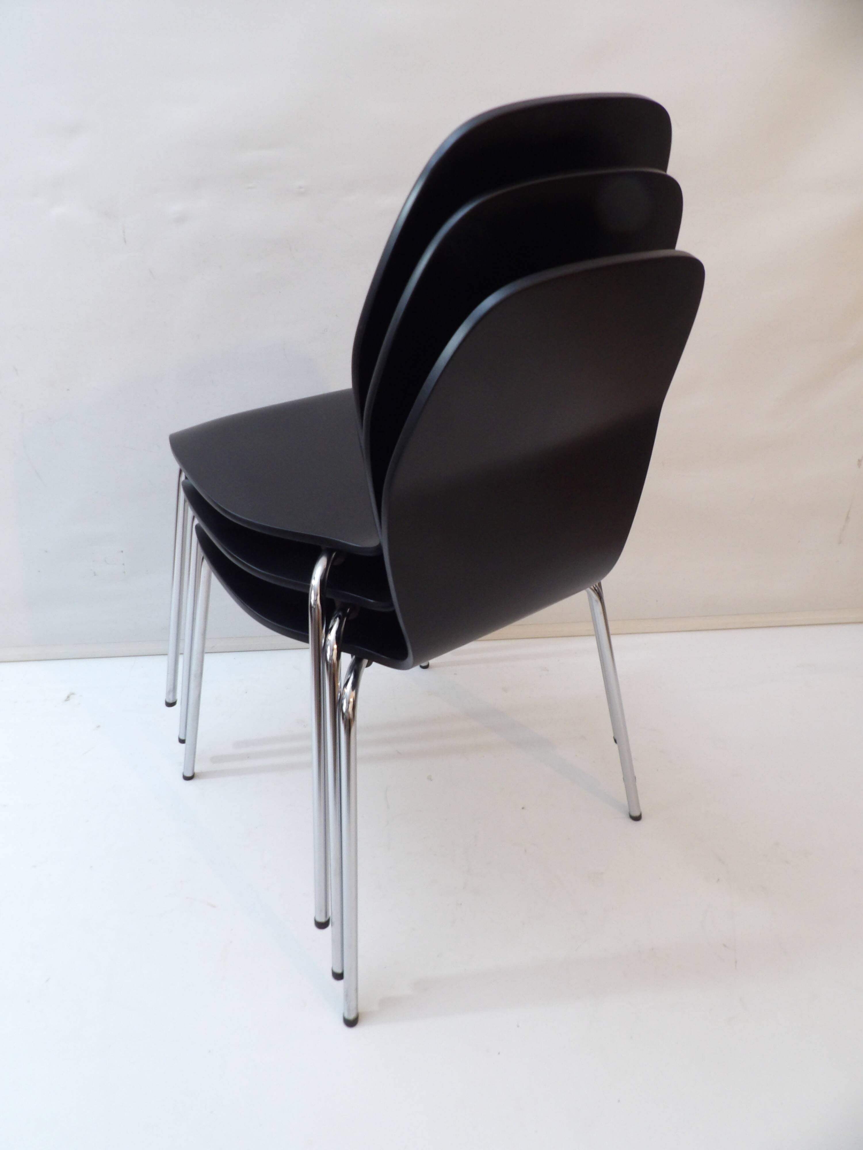 Ilmari Lappalainen - A set of three 'Columna' chairs for Asko. Ca. 1956. Fi