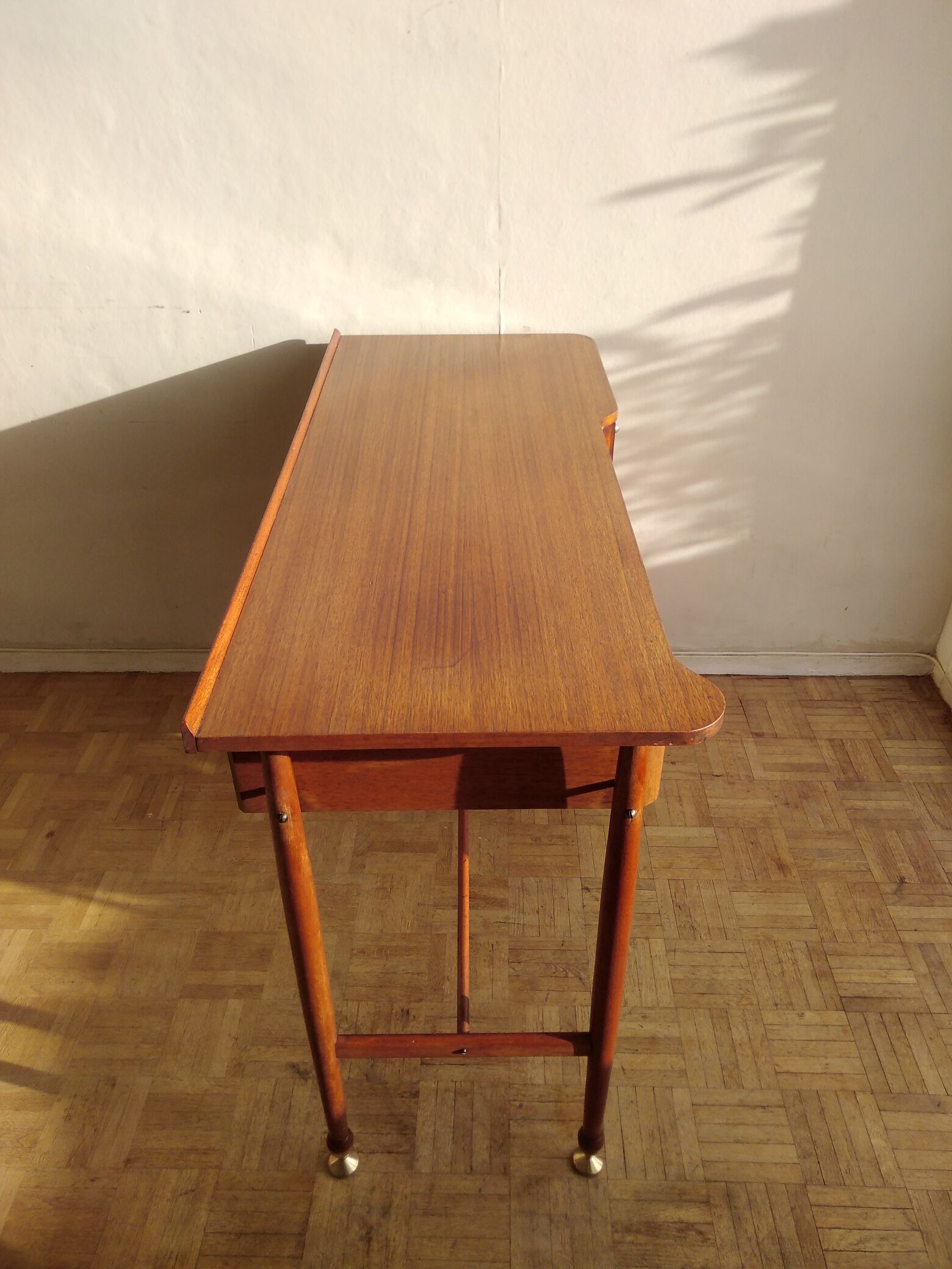 Teak desk Austin Suite edition 1960