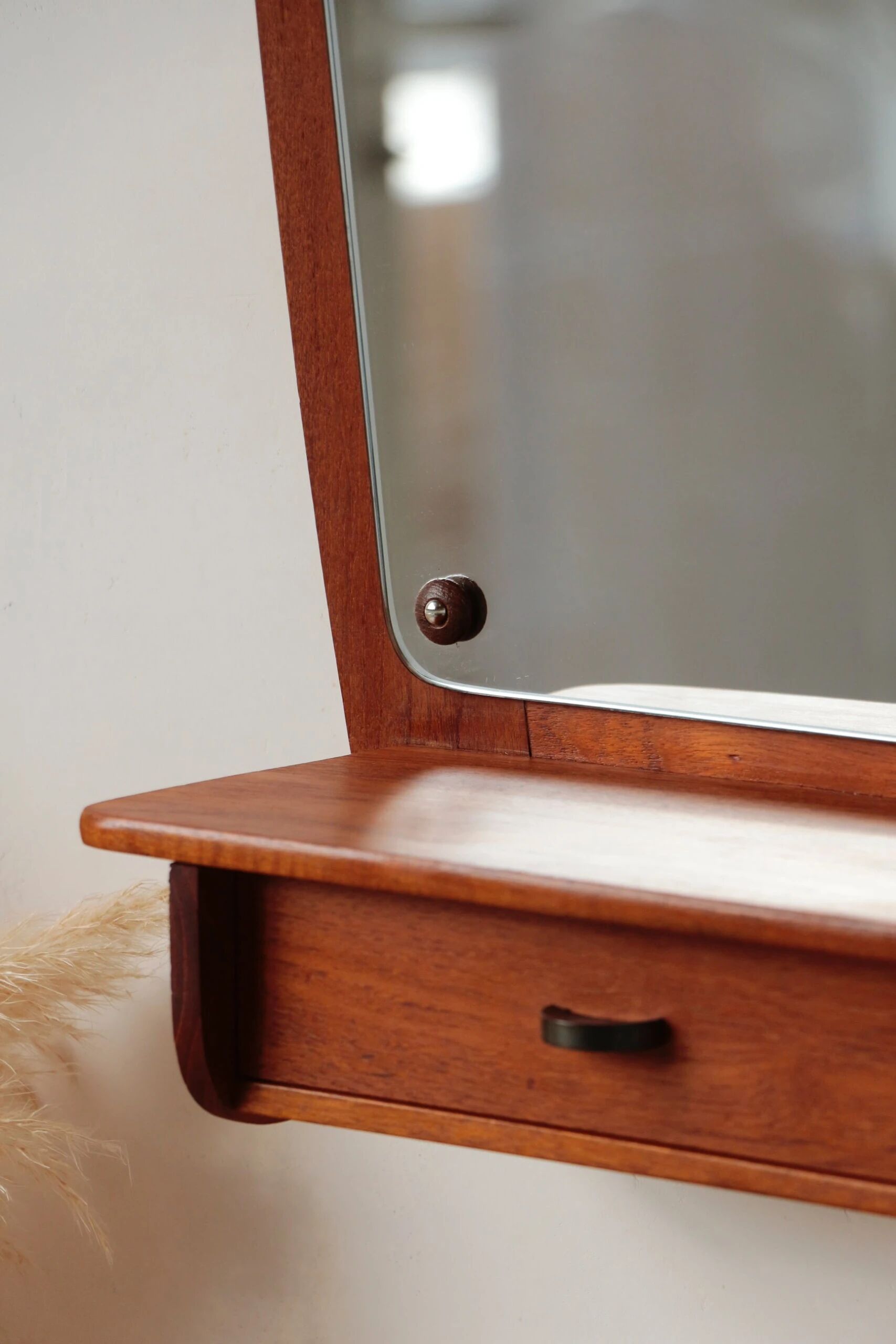 Scandinavian wall mirror in teak with drawers – mid-century Danish design
