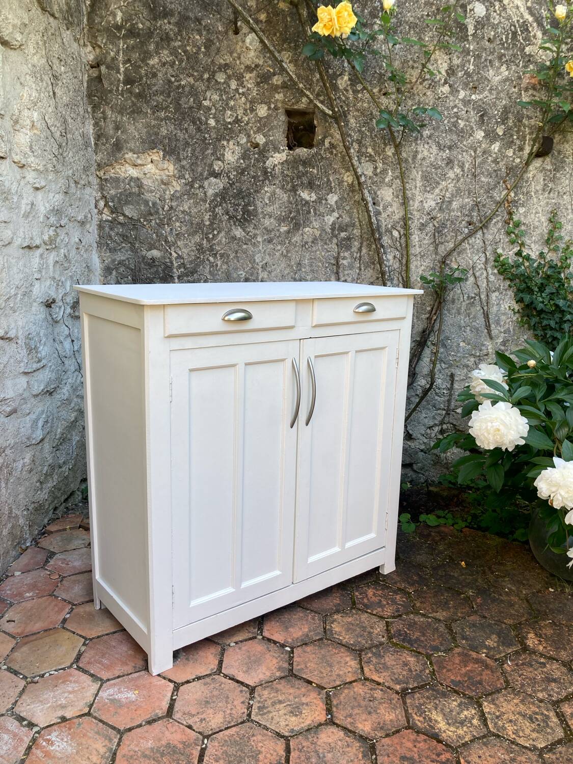 Buffet parisien vintage