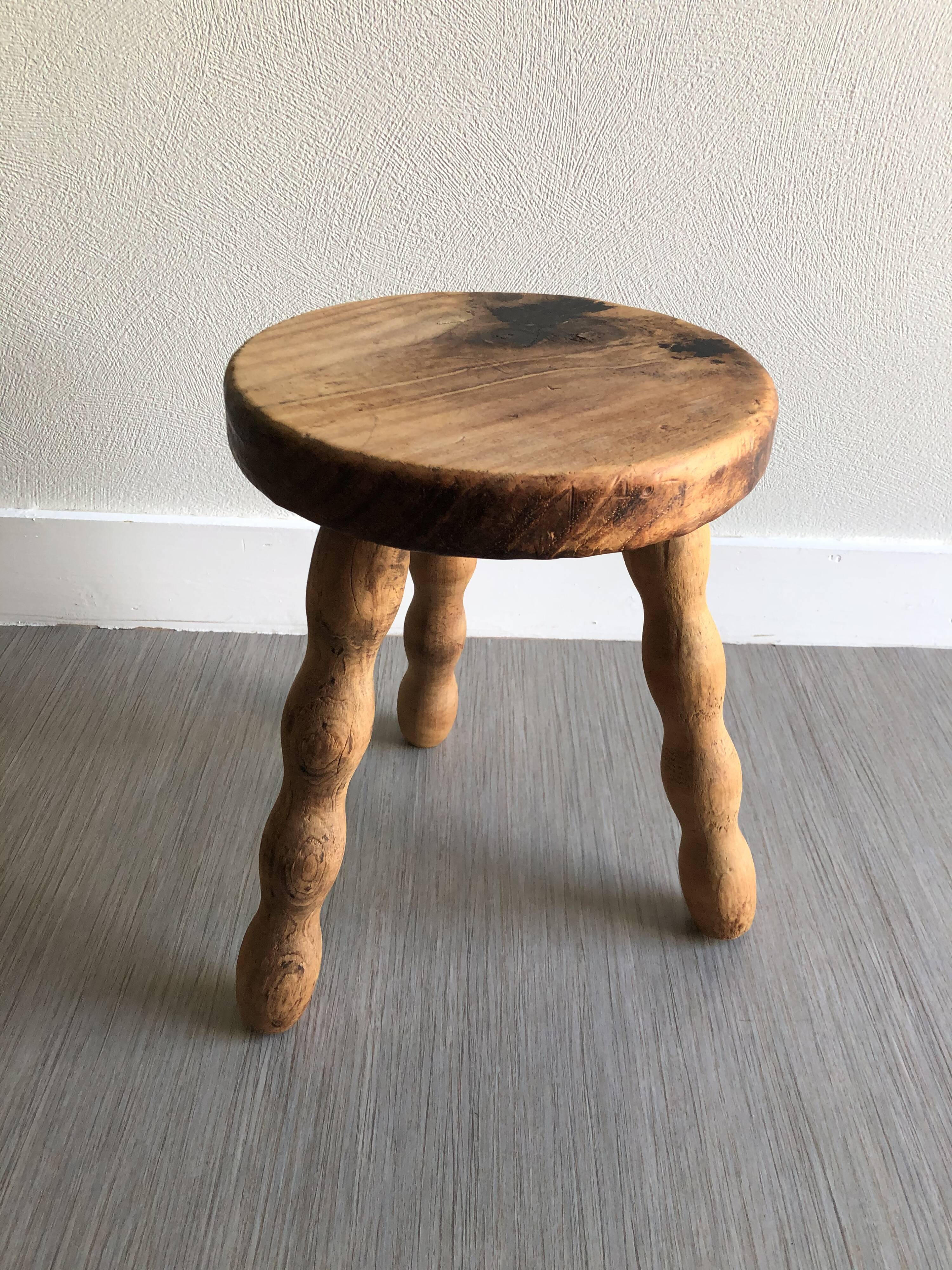 Wood tripod stool