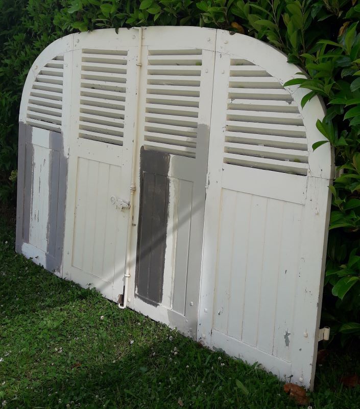 Curved shutters oak and fir H156xL245
