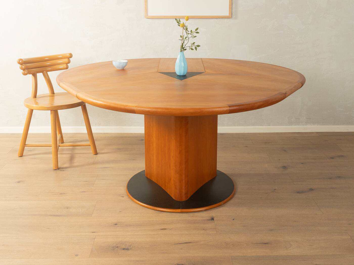 Unique dining table, Skovby