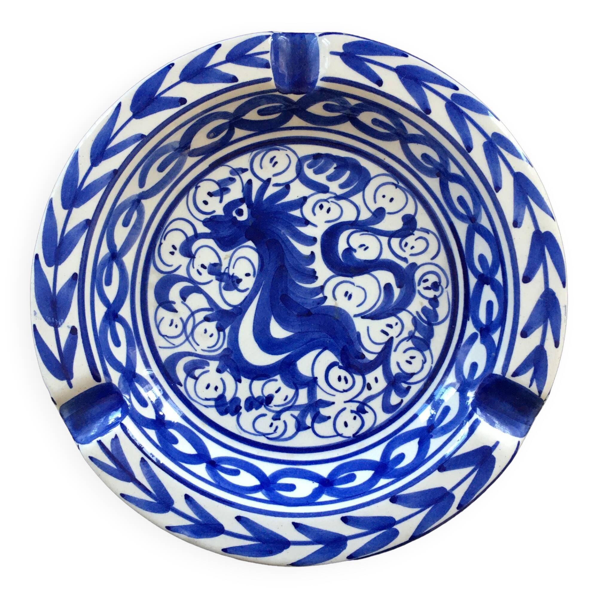 Blue dragon decor pocket emptier