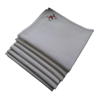6 serviettes broderies colorées point de croix 39 x 39