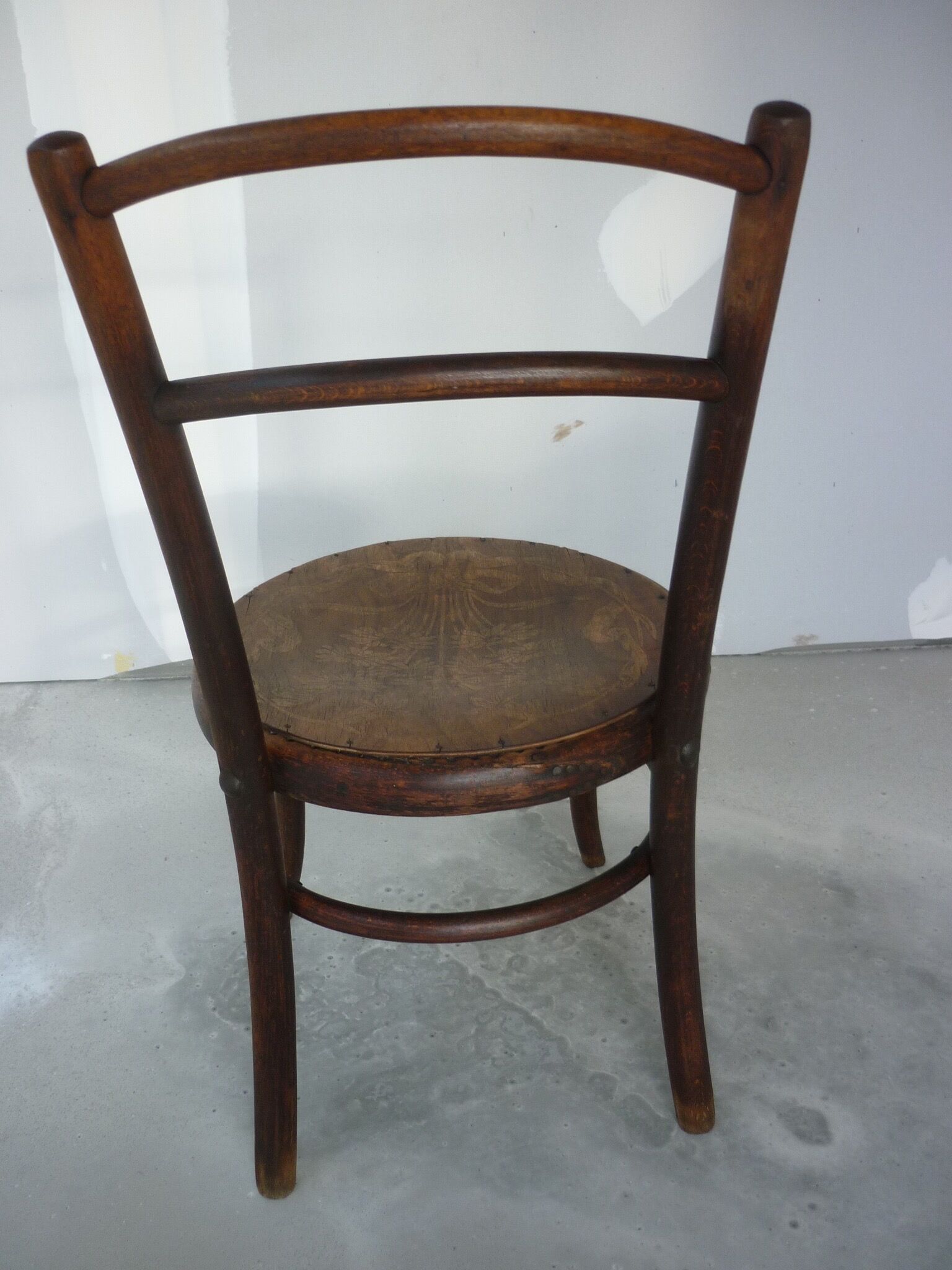 Fischel screen-printed round seated chair