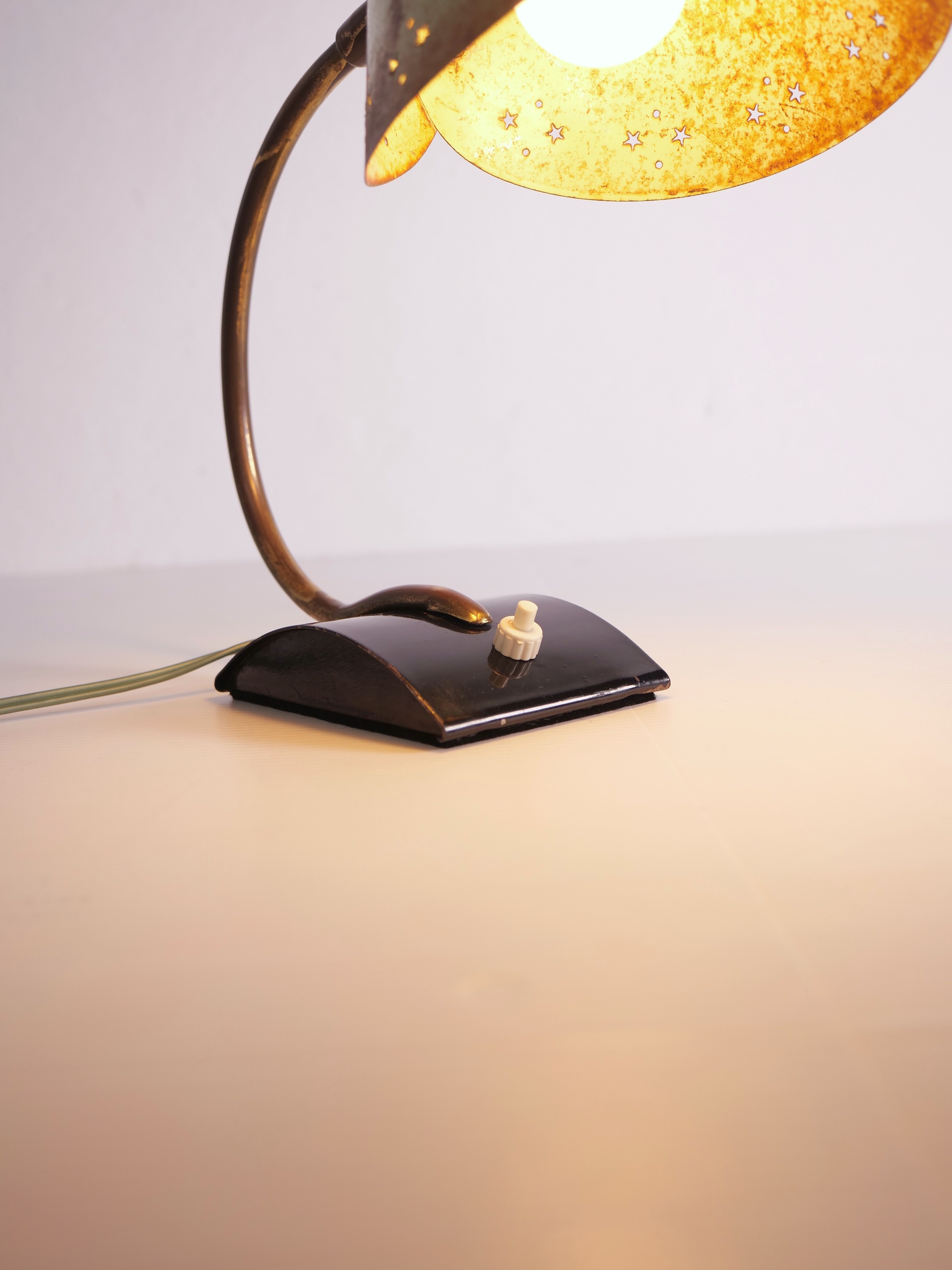 Cocotte lamp Eastern rusty deco