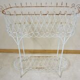 planter on iron stand