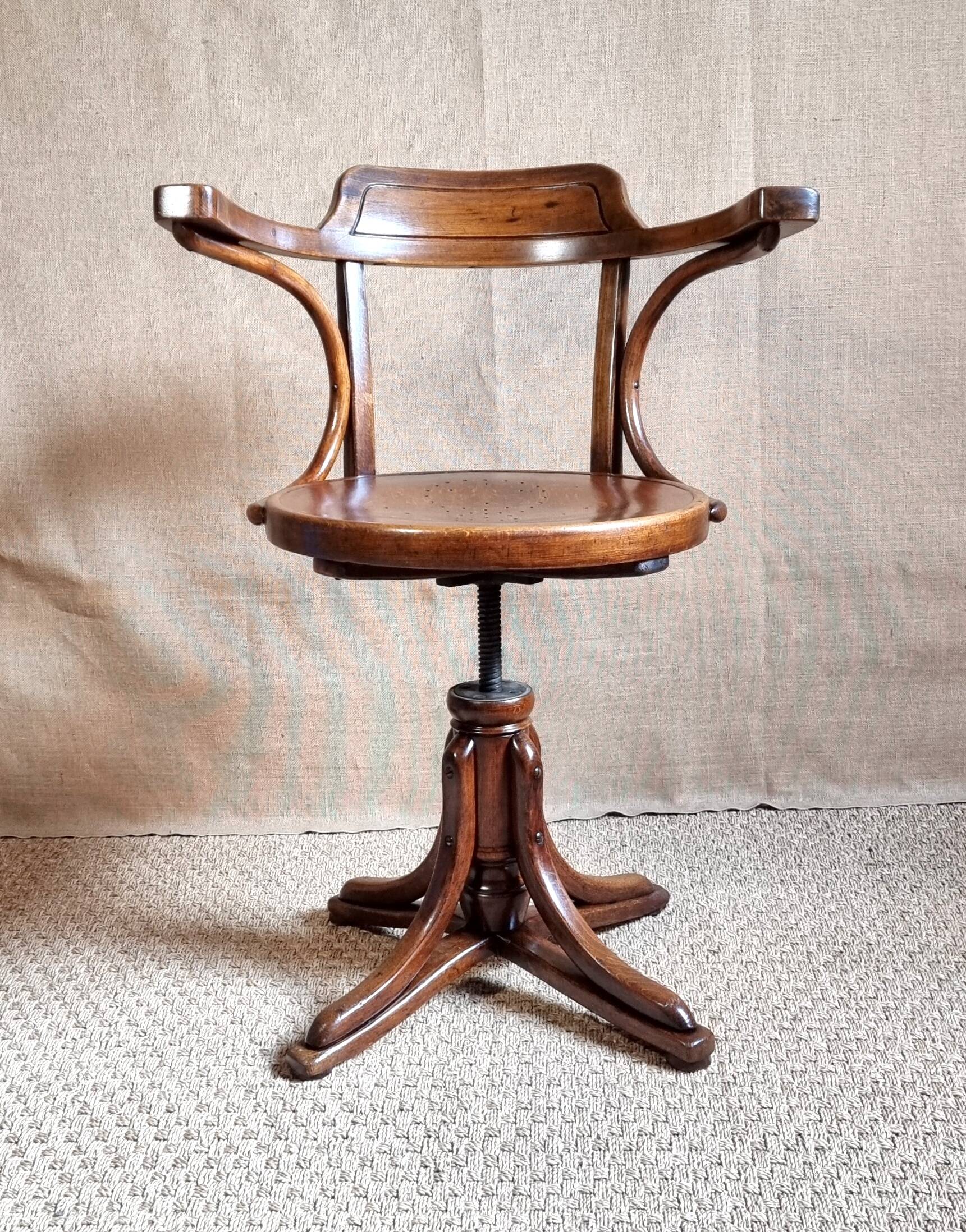 J&J KOHN swivel office chair, early 20th century