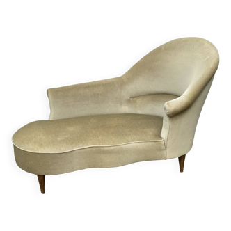 Vintage green velvet chaise lounger