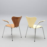 2 chairs Arne Jacobsen "sjuan" Fritz Hansen