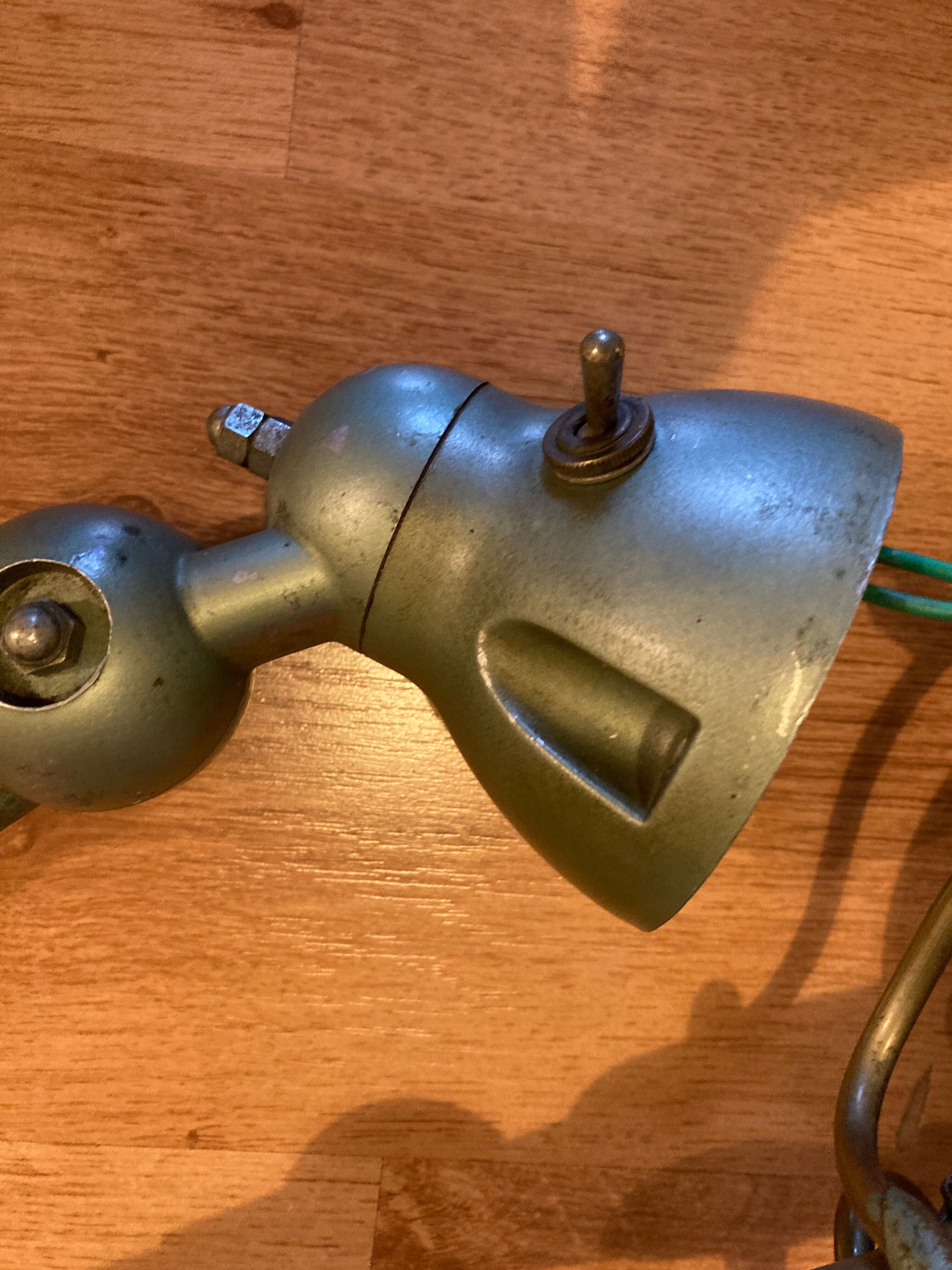 Jielde 2-arm articulated lamp