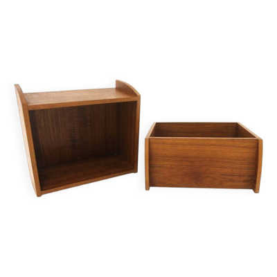 Set de 2 tables de chevets suspendues en teck, Suède, 1950