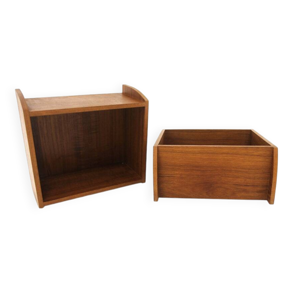 Set de 2 tables de chevets suspendues en teck, Suède, 1950