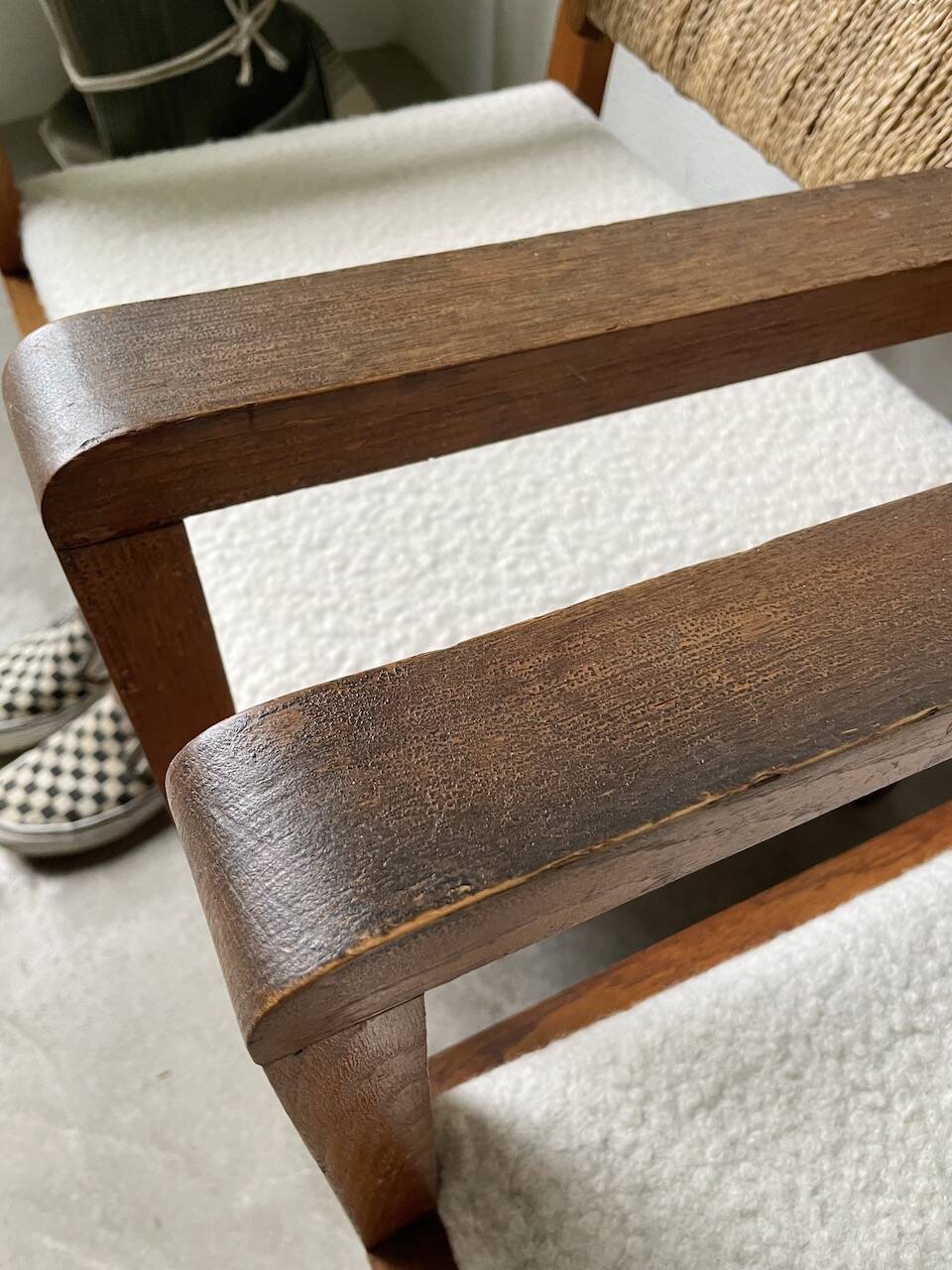 Pair of oak and straw armchairs, reconstruction style