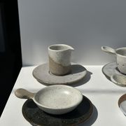 Service de petite vaisselle modulable en céramique indonésienne (6 éléments + coupelles)