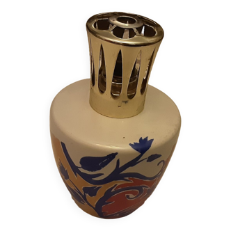 Lamp berger in porcelaine jars