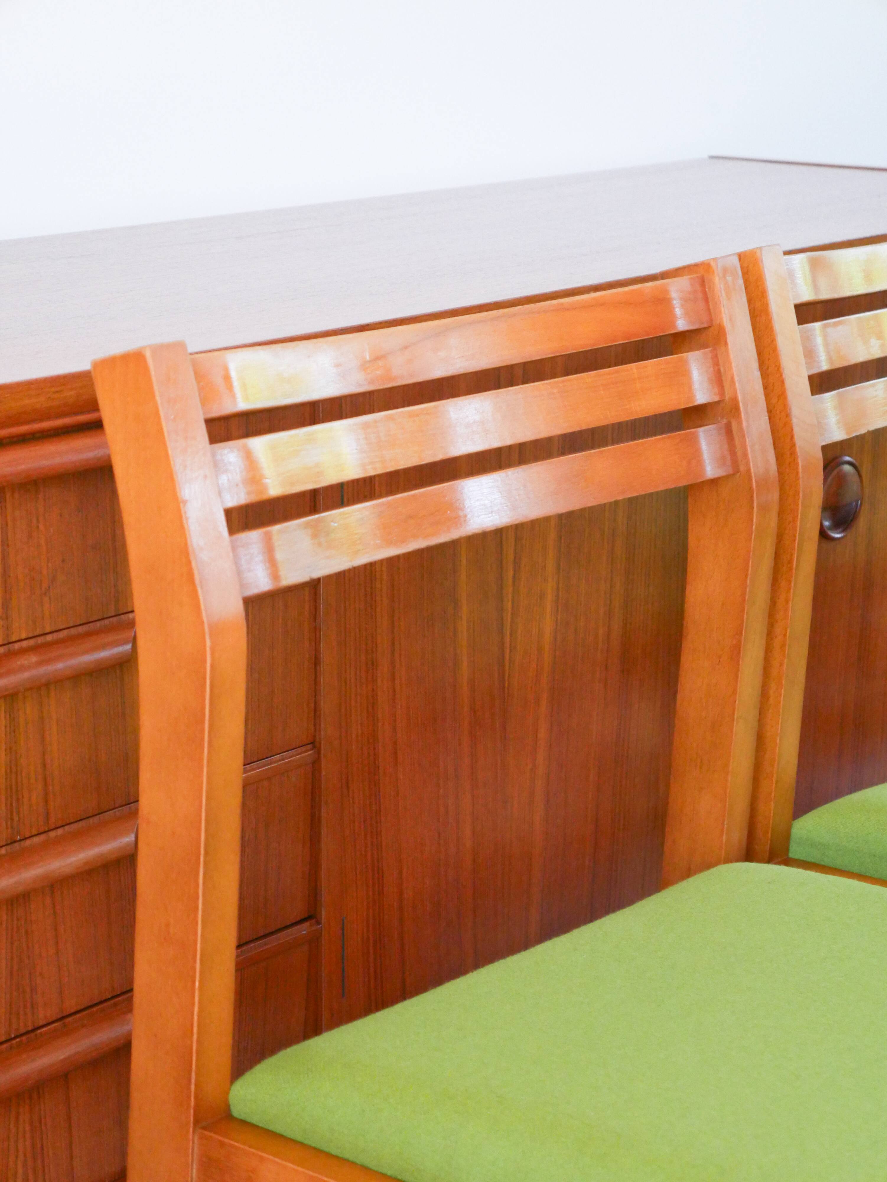 Set of 4 Scandinavian beech wood chairs, green wool, 1960.
