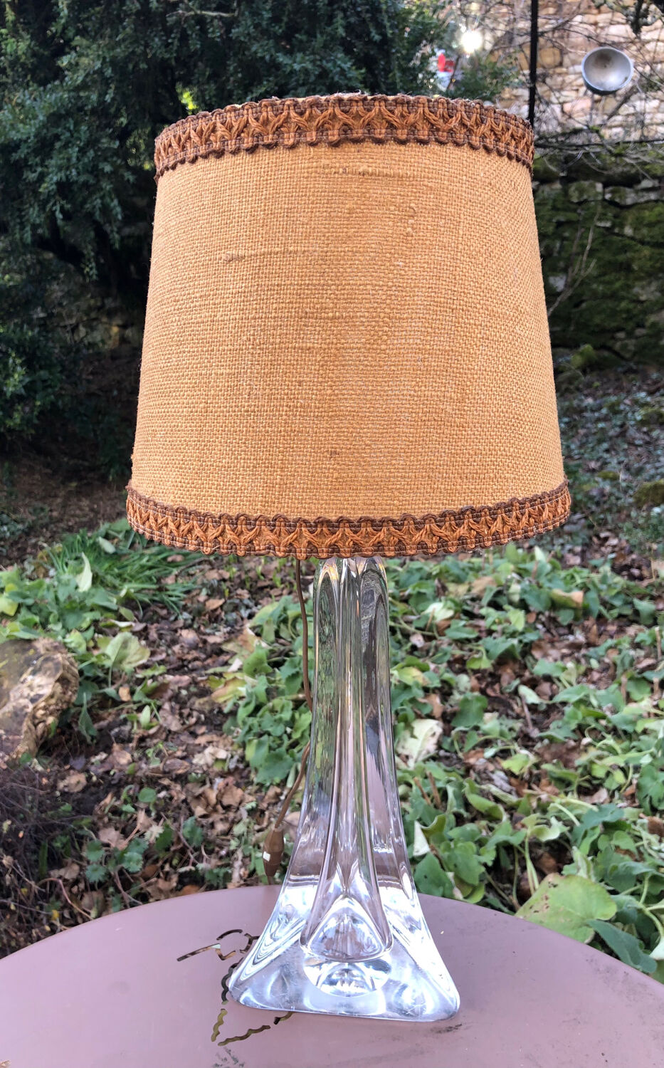Crystal lamp foot