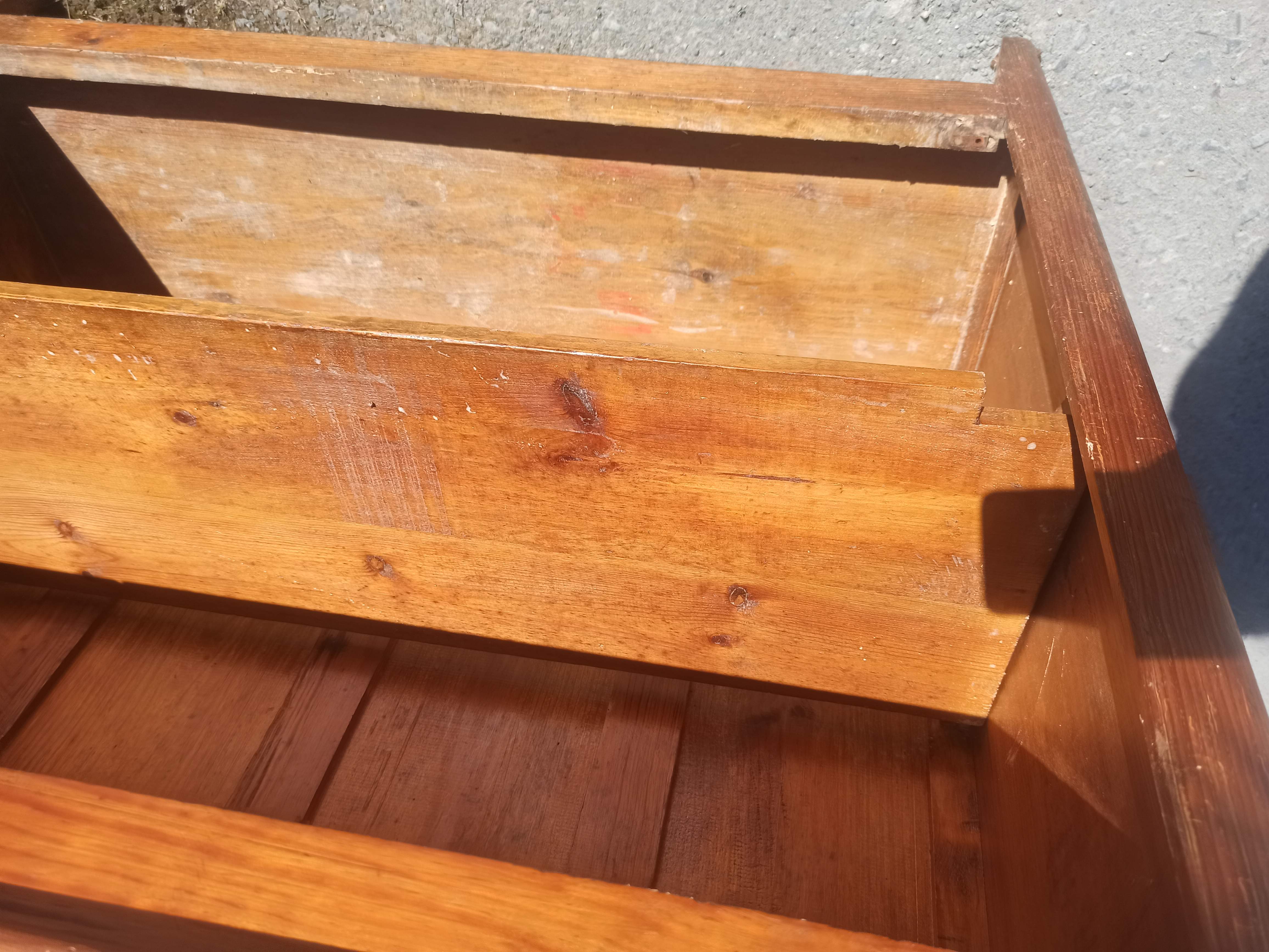 Small Parisian wooden buffet