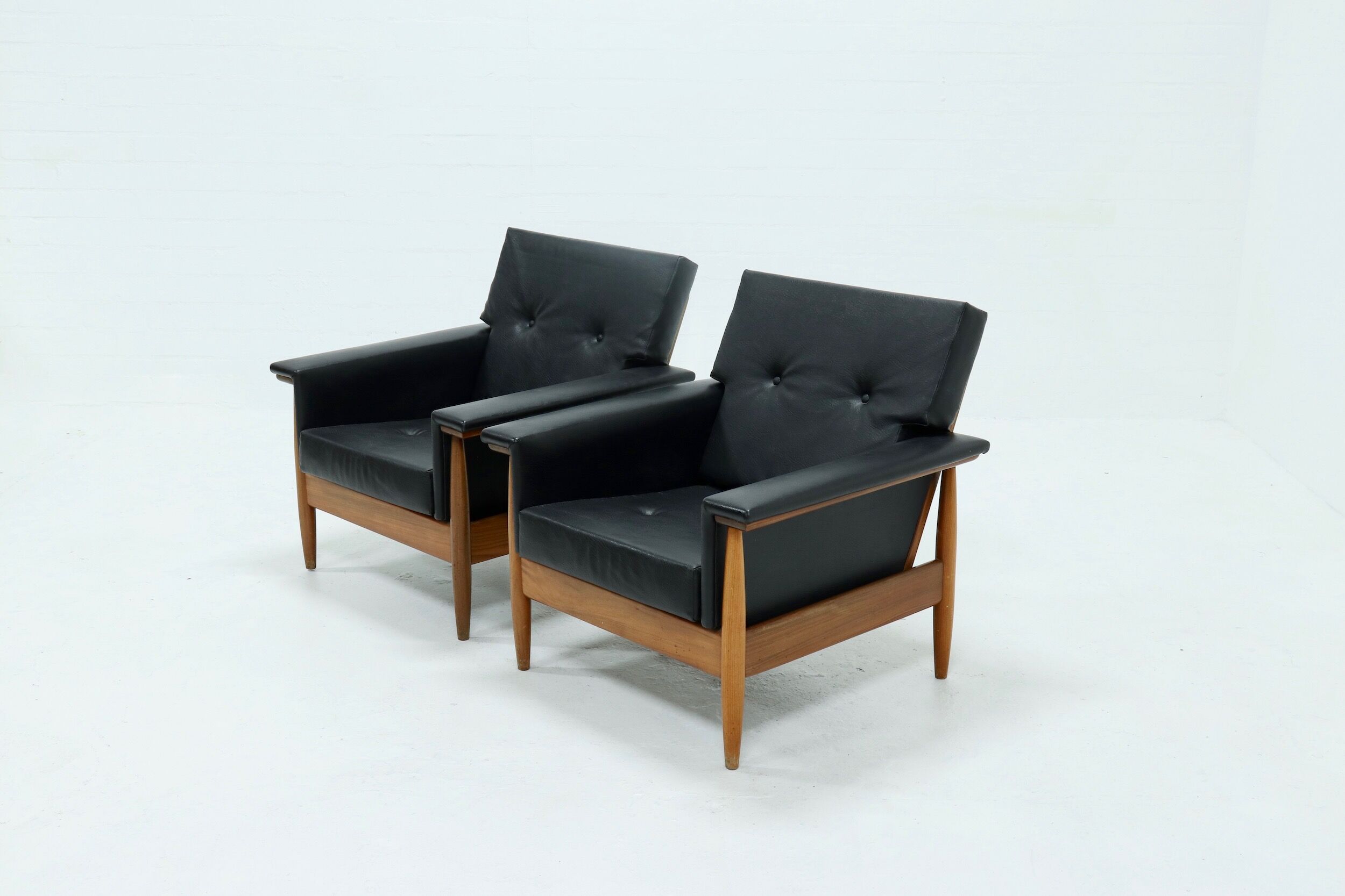 Paire de fauteuils scandinave 1960