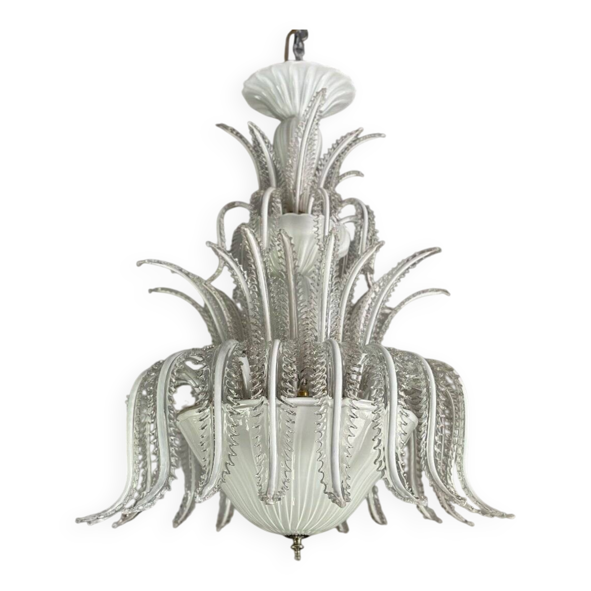 Venetian chandelier in white and gold Murano glass, circa 1980