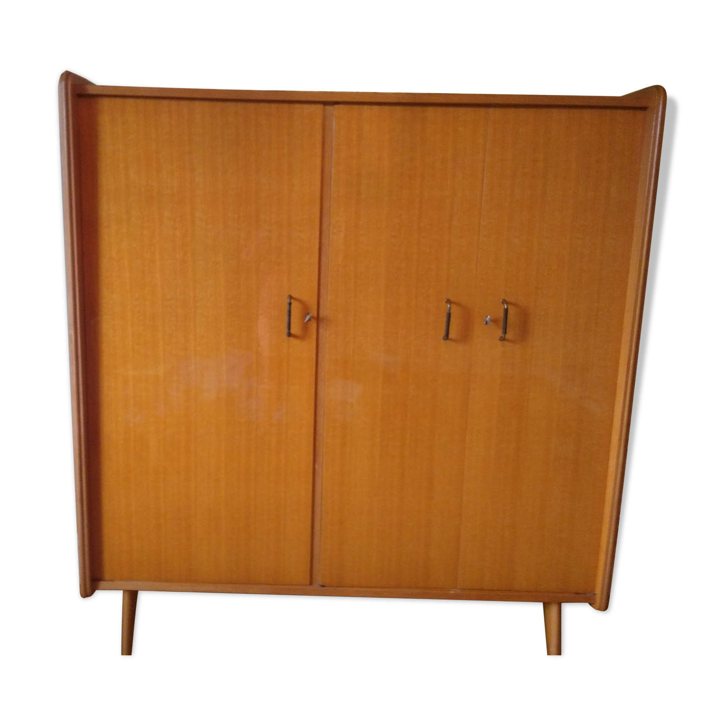 Cabinet old feet compass