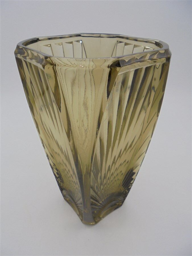 Smoked glass vase