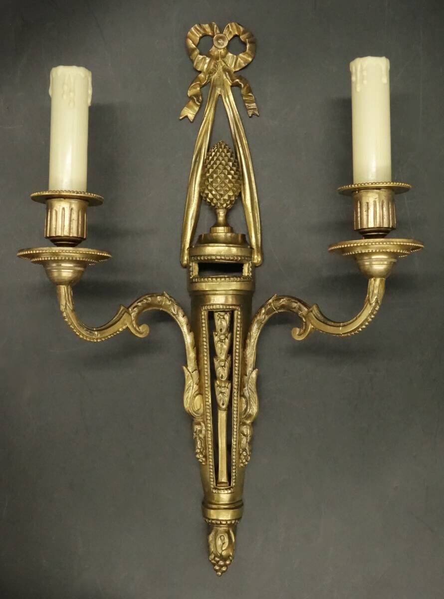 Pair of large wall sconces with bow in Louis XVI style from the 19th century - bronze