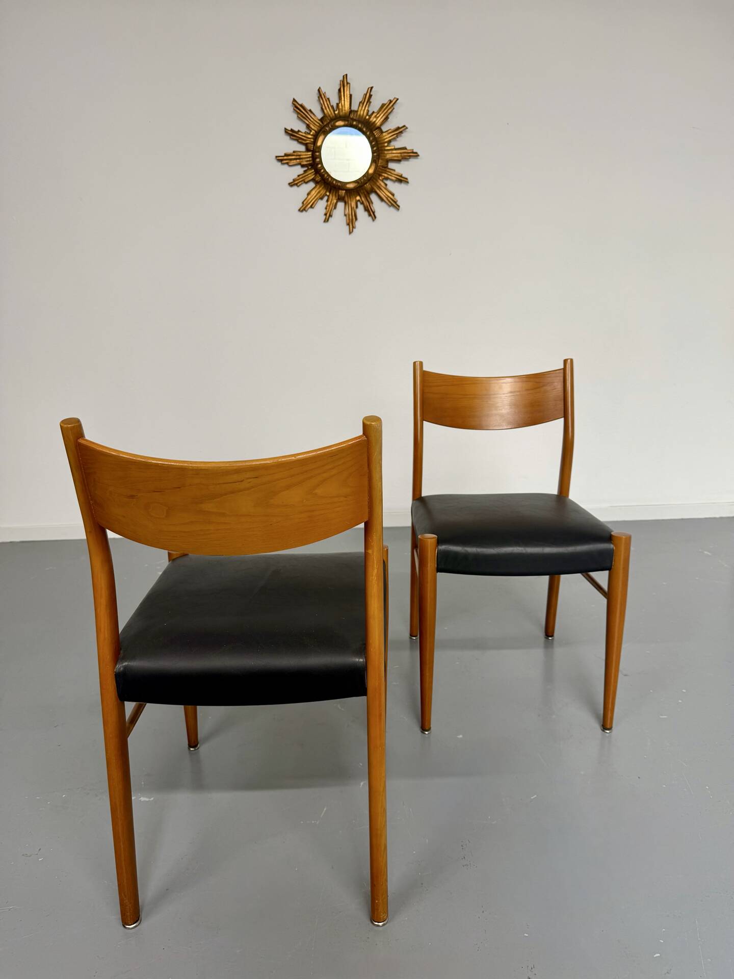 Pair of Italian design chairs by Consorzio Sedie Friuli, 1960s.