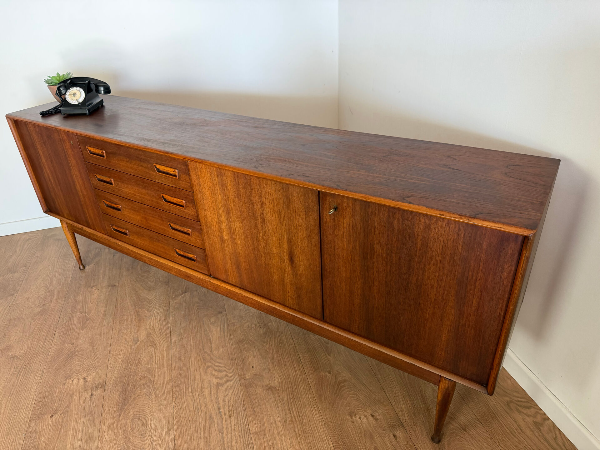 Superb Scandinavian teak sideboard from the 1960s.