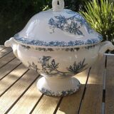 St-Amand soup tureen